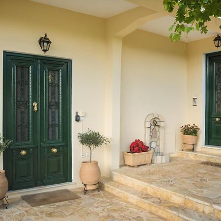 Elia Apartments Chrisso Delphi Zewnętrze zdjęcie