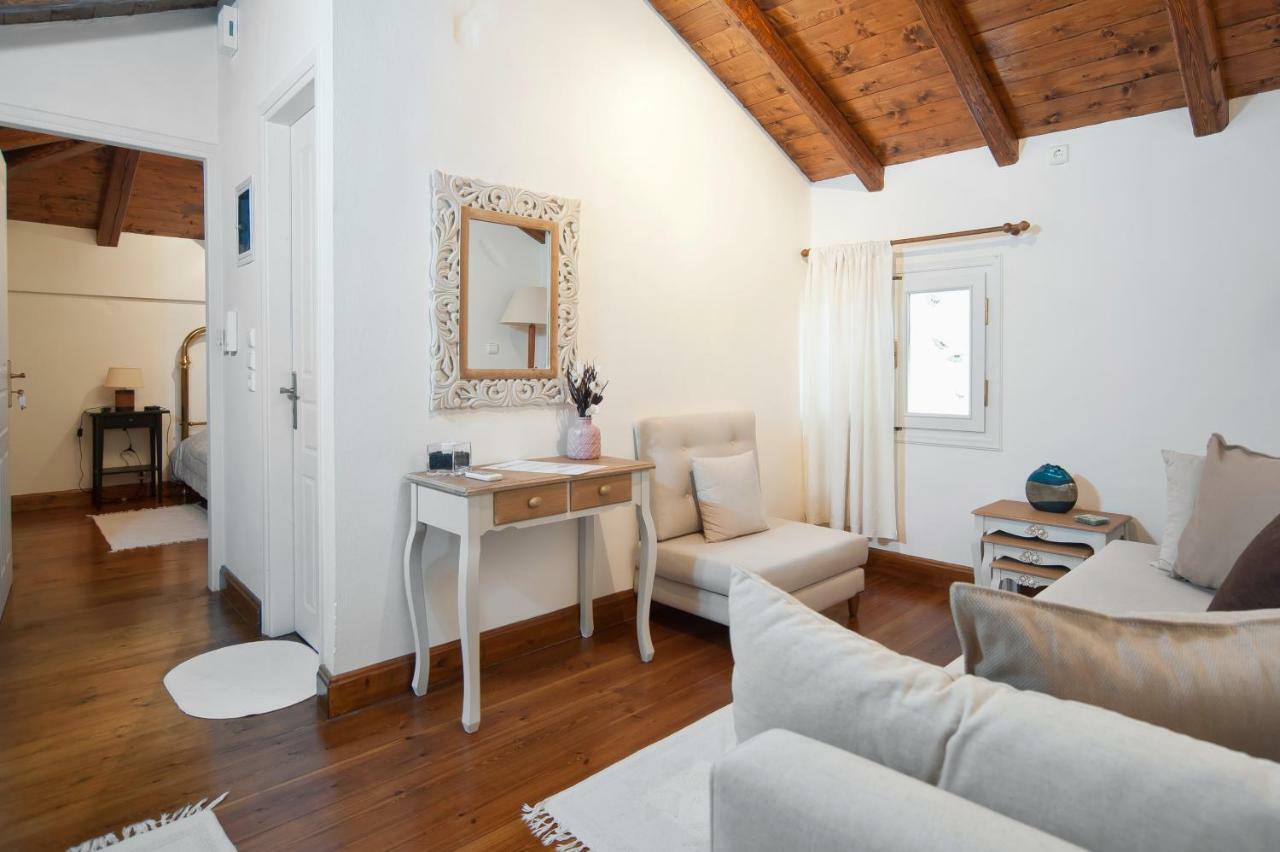 Elia Apartments Chrisso Delphi Zewnętrze zdjęcie